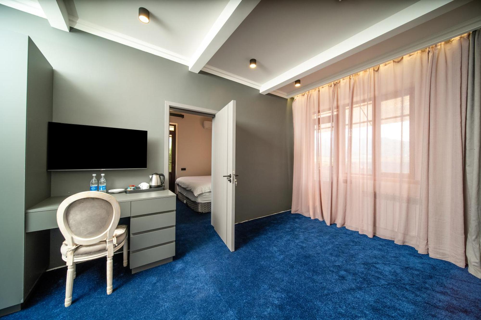 Kefilyan Family Hotel Sanain Esterno foto