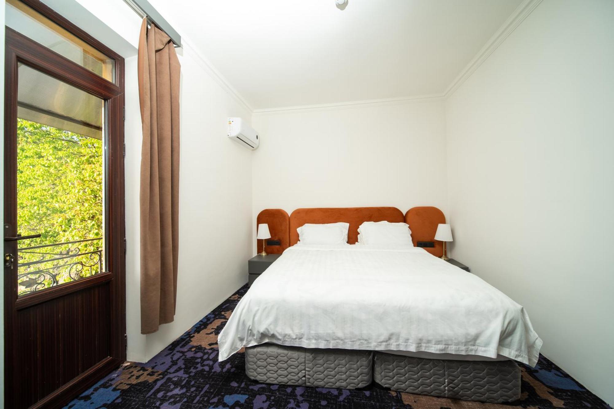 Kefilyan Family Hotel Sanain Esterno foto